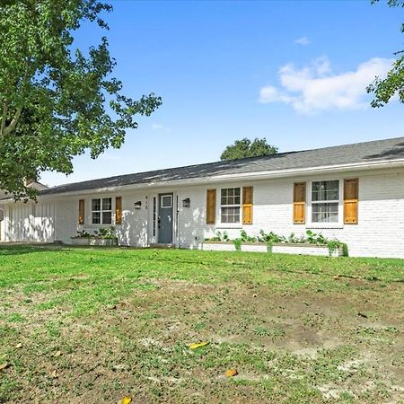 Ranch Home Gem 5Br Home Sleeps 12 With Game Room Gulfport Eksteriør billede