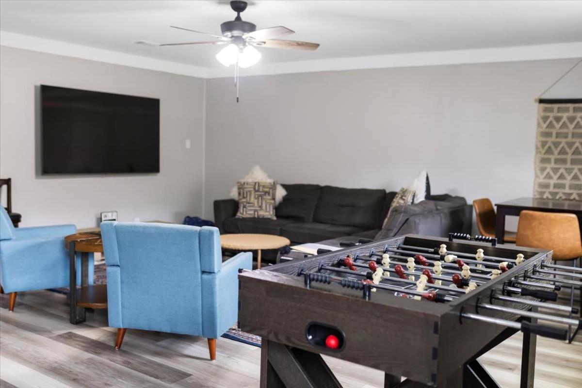 Ranch Home Gem 5Br Home Sleeps 12 With Game Room Gulfport Eksteriør billede
