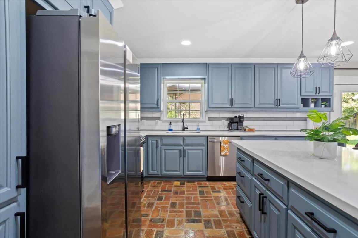 Ranch Home Gem 5Br Home Sleeps 12 With Game Room Gulfport Eksteriør billede
